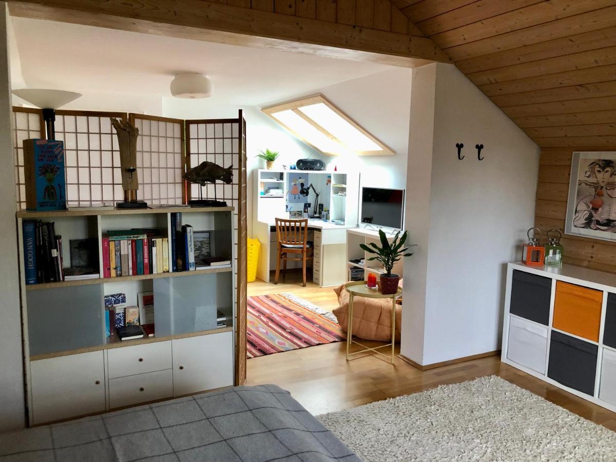 Charmante Ferienwohnung Mit Balkon Im 5-Seen-Land Hechendorf am Pilsensee Exterior photo